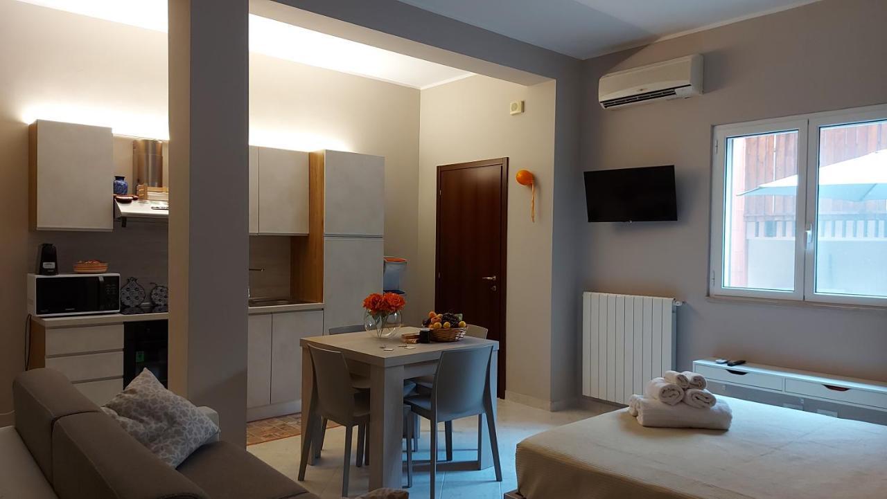 Casa Mya Apartment Monopoli Bagian luar foto