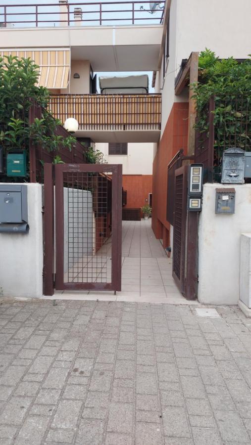 Casa Mya Apartment Monopoli Bagian luar foto
