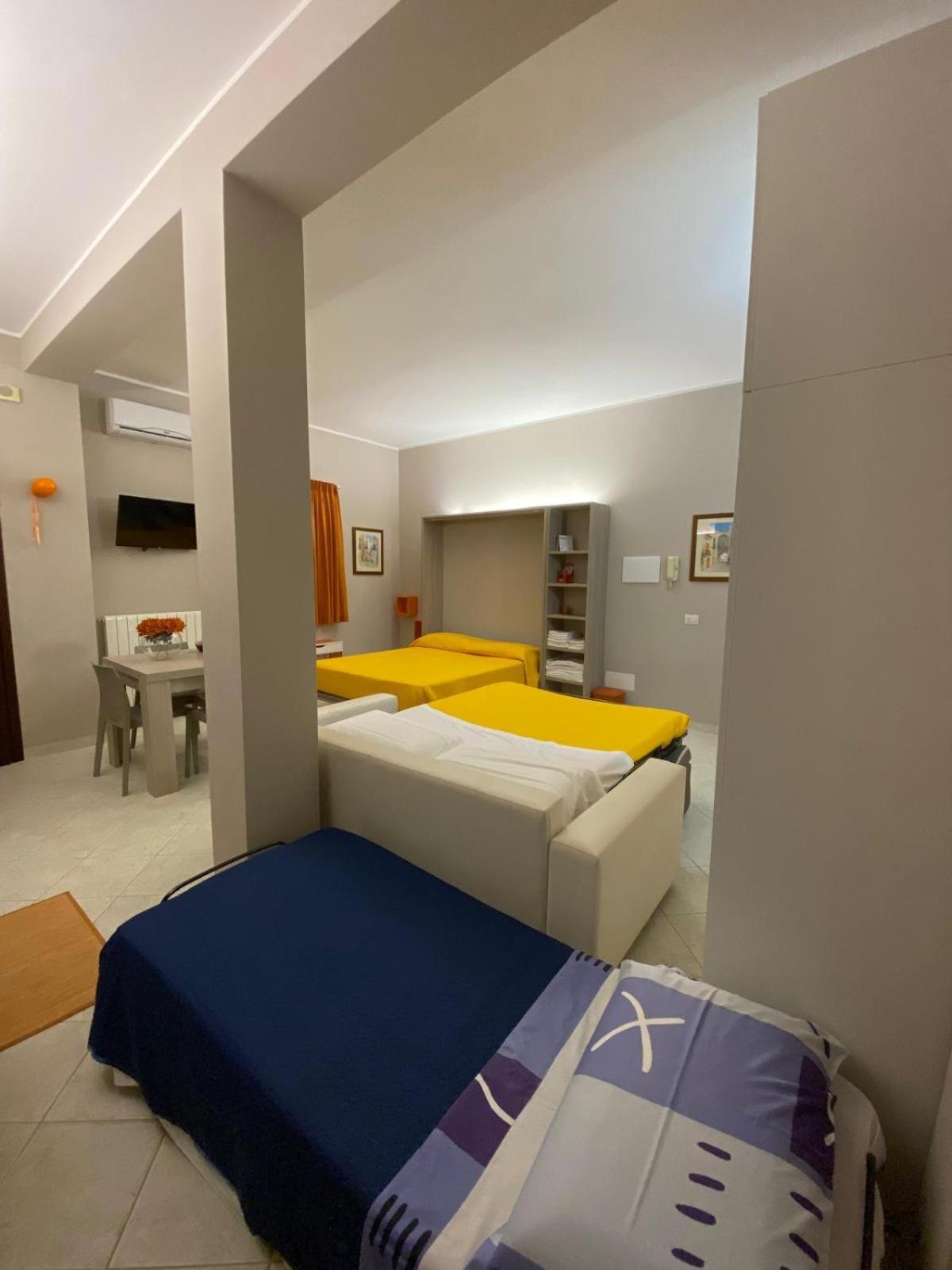 Casa Mya Apartment Monopoli Bagian luar foto
